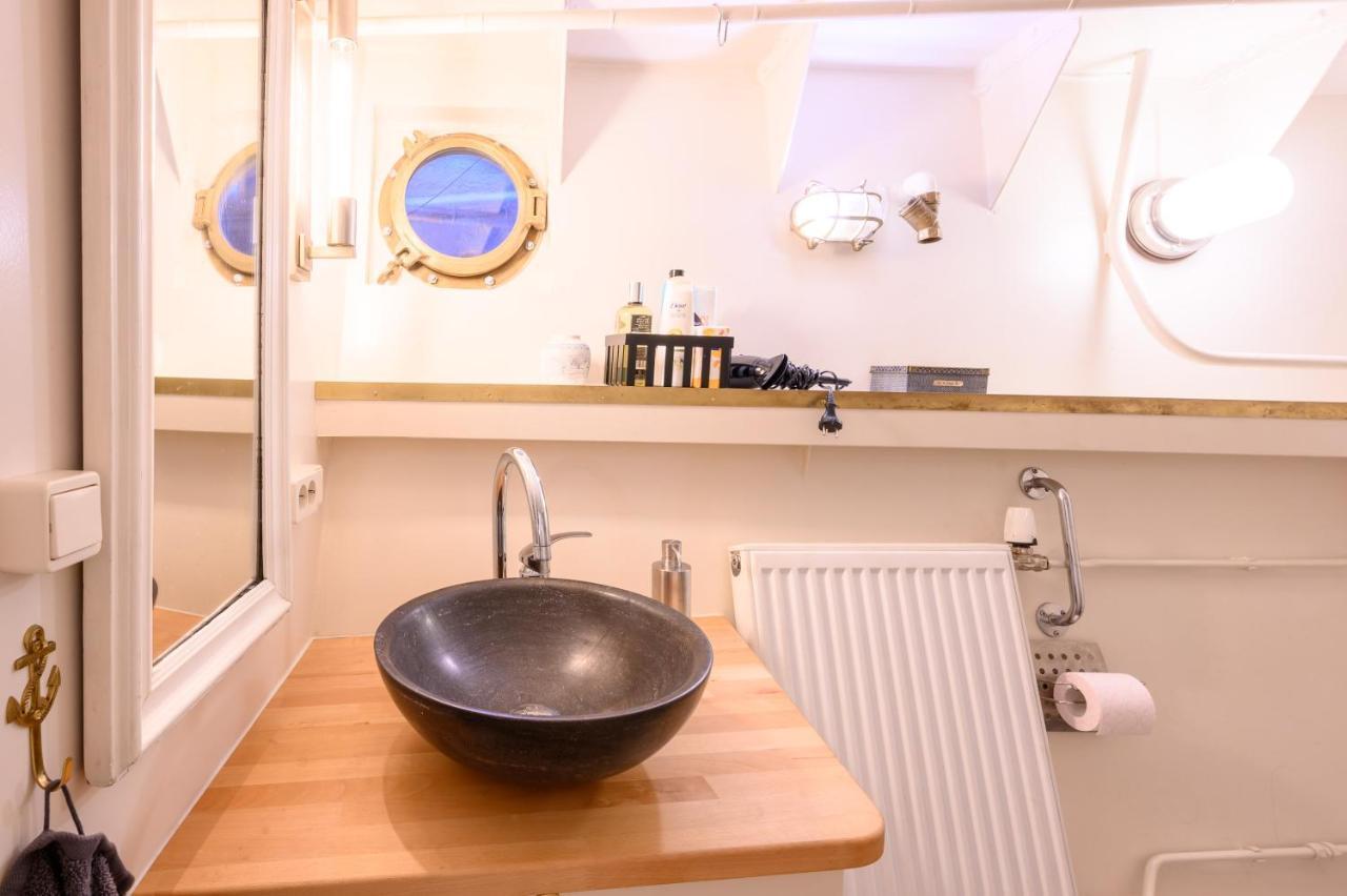 Boatapartment Animathor On Top Location Rotterdam Zewnętrze zdjęcie